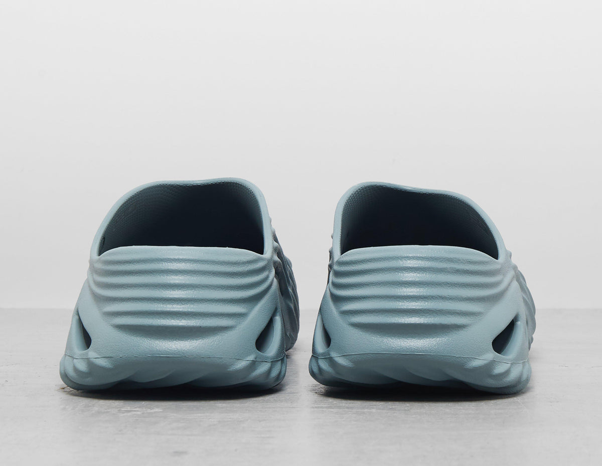 Crocs Echo Wave