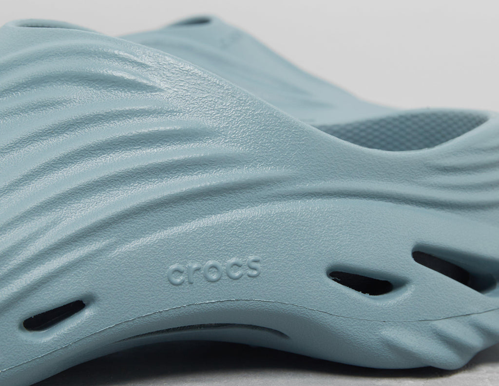 Crocs Echo Wave