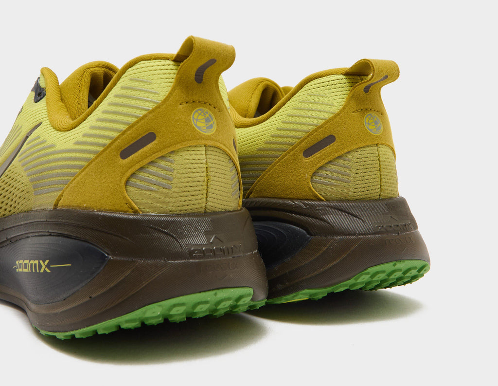 Nike Vomero 18