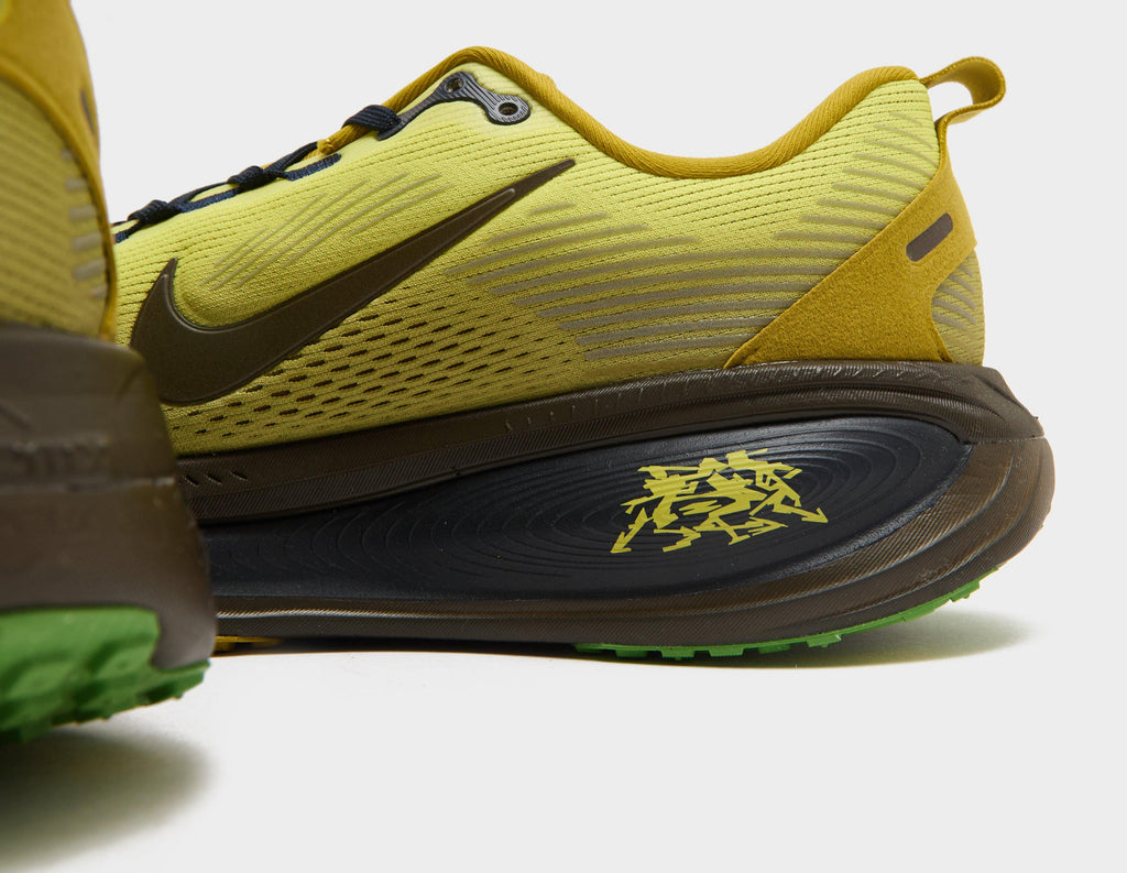 Nike Vomero 18
