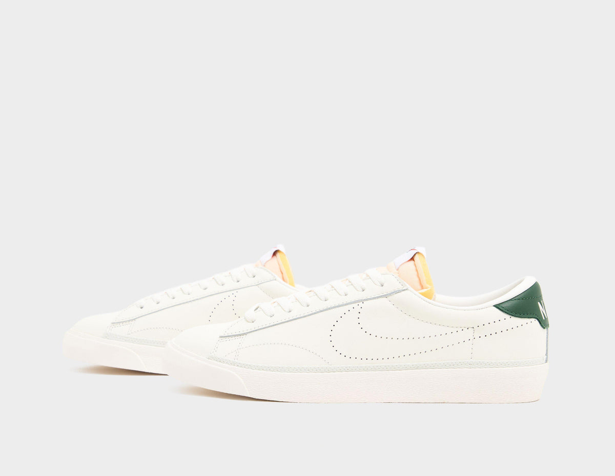 Nike Tennis Classic